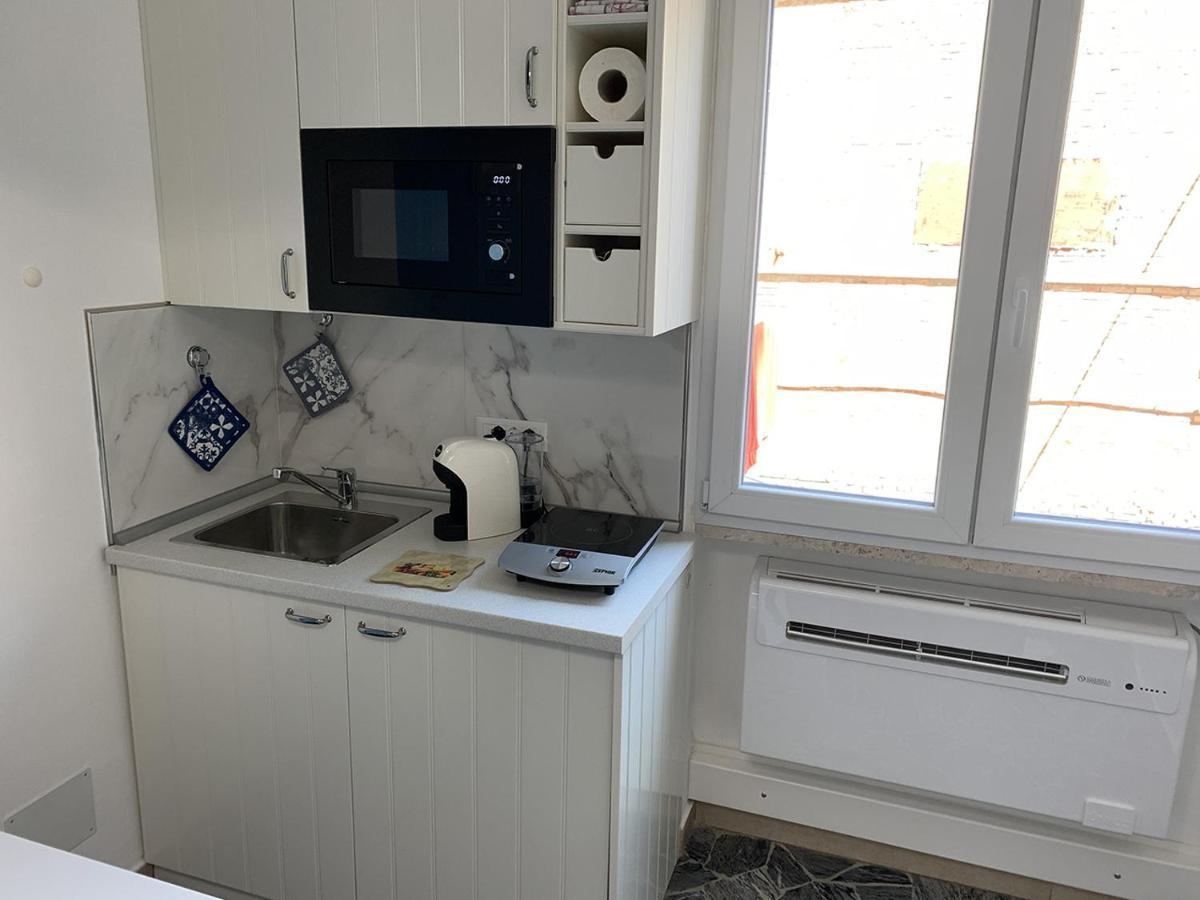 Indipendent Blue Apartment Ferrara Bagian luar foto